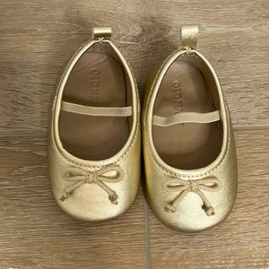 NEW Baby girl shoes, Old Navy, size 6-12M, shimmery gold ballet flats
